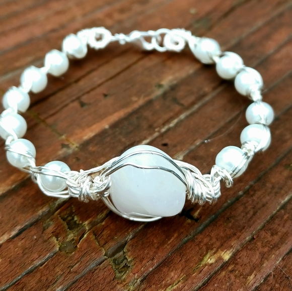 Jewelry - Picture 7 of 10